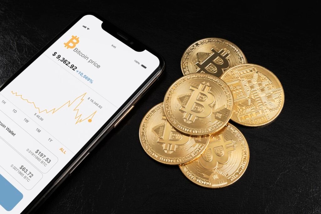 Bitcoin bounces back over $100,000